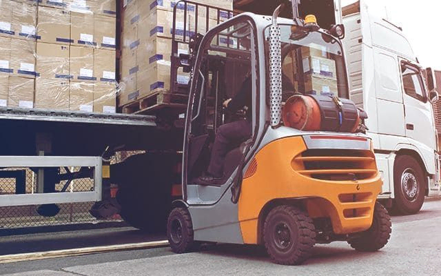 CARGA EN TRAILER descarga de productos